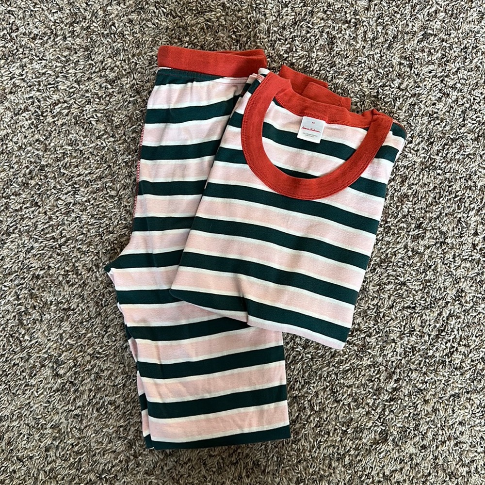 Hanna Andersson women’s pajamas